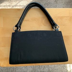 Miche Classic base with handles